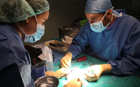 El Hospital Nuestra Señora de Candelaria incorpora nuevas técnicas quirúrgicas en patología de hombro